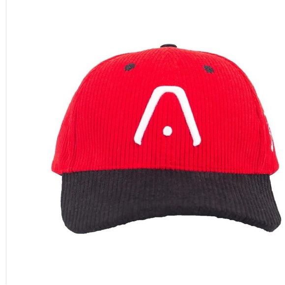 Aaliyah Accessories - 👩🏽 Aaliyah • Red and Black Women's Cap